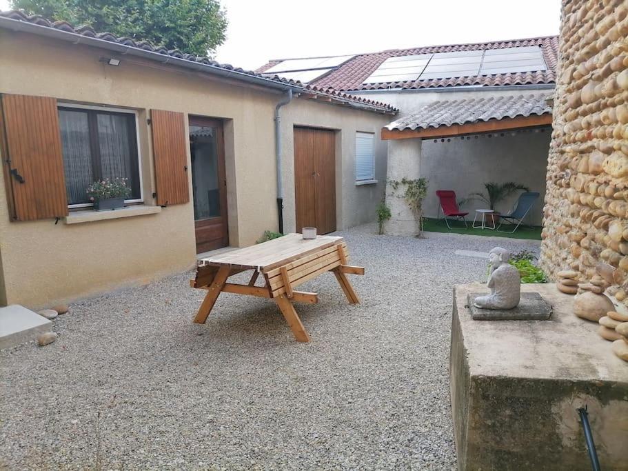 Appartement Sci La Malinoise à Albon Extérieur photo